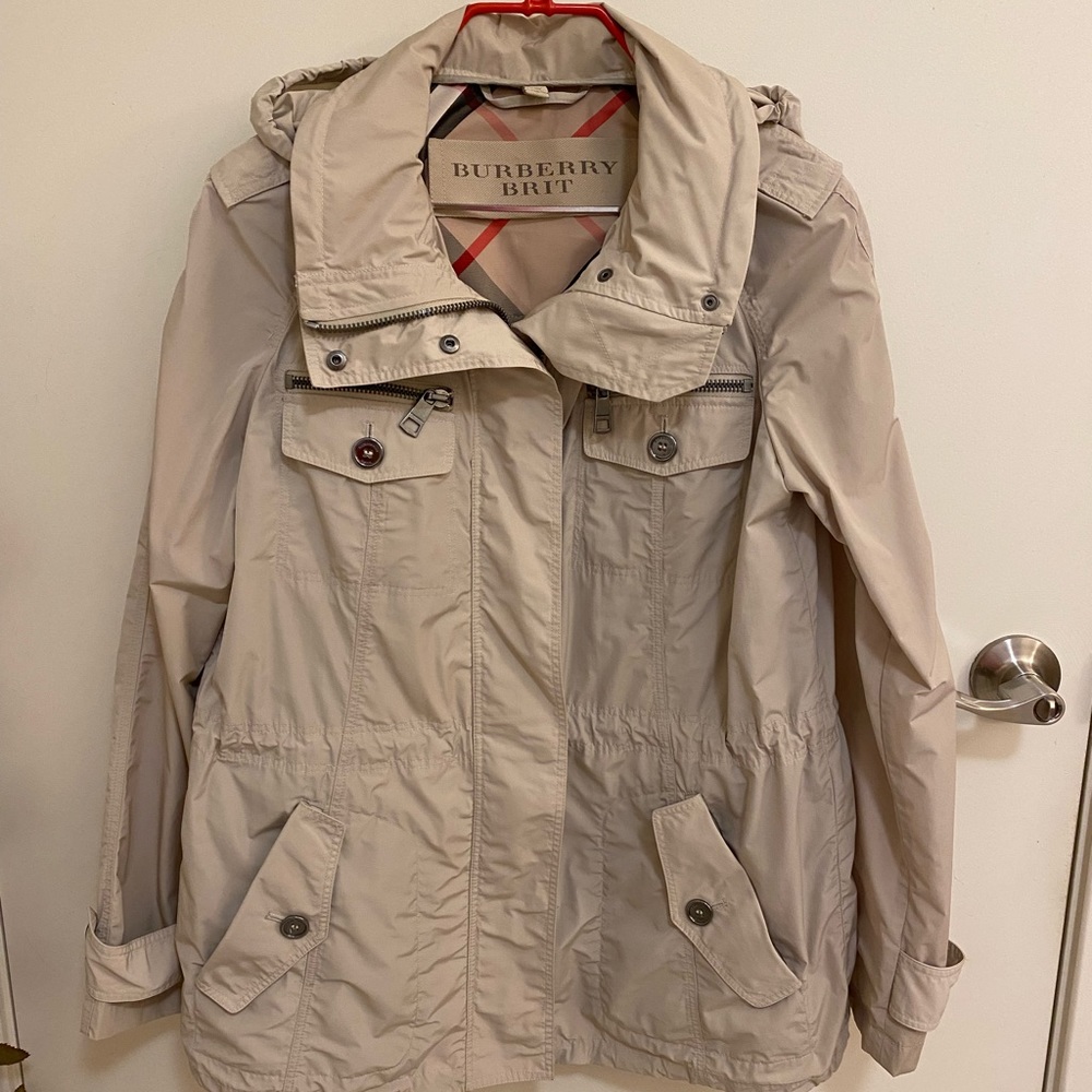 Burberry Lady’s Jackets & Coats - Authentic Size M